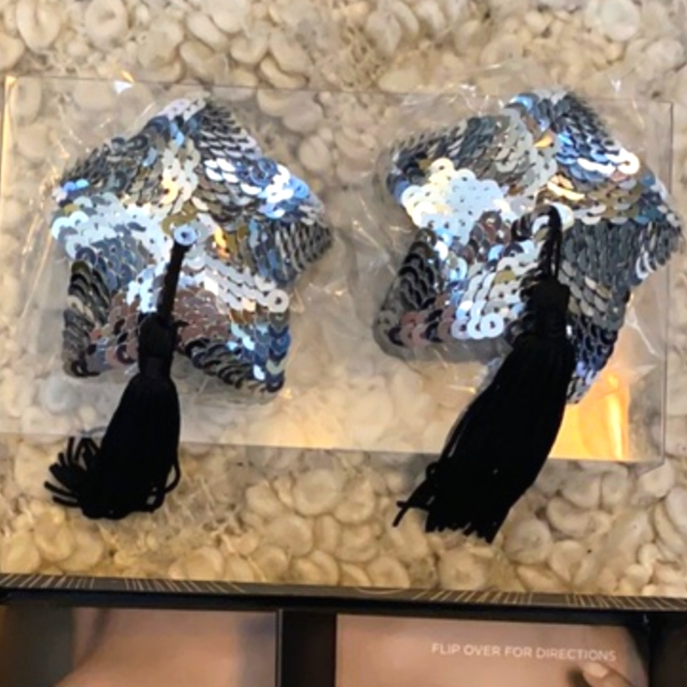 Bristols 6 Nippies GOLD Silver Sequin Star Pasties
